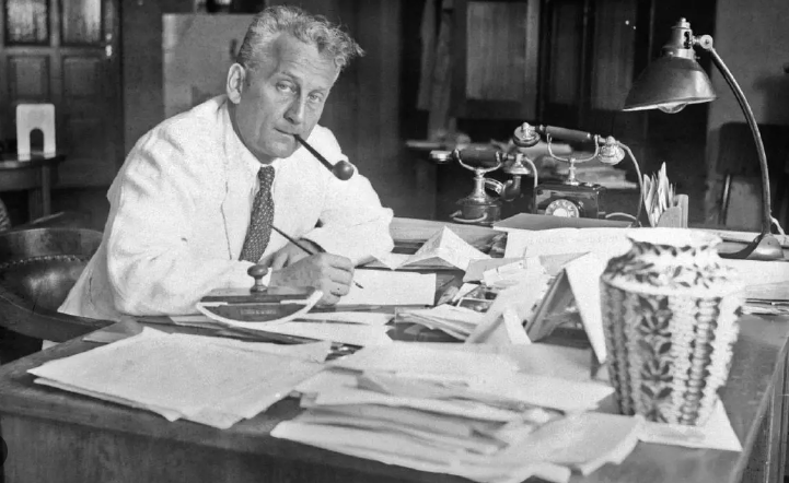 Dr. Albert Szent-Györgyi – Premio Nobel de Bioquímica
