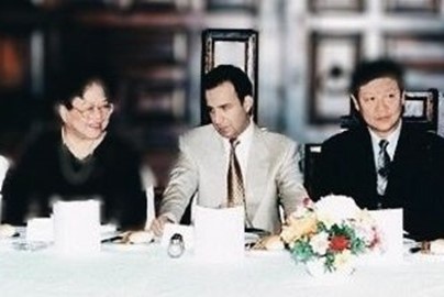 Reunión con la Ministro Mme. Peng Peiyun de China